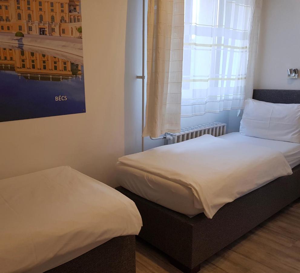 Matyas Panzio Bed & Breakfast Szeged Eksteriør bilde